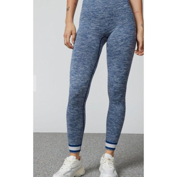 The Upside Marle Seamless Legging Midi Pants‎ L/US 10 - Picture 3 of 6